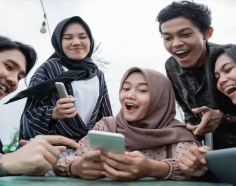 banyak kaum gen-z menggunakan jasa kirim mobil